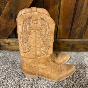 Coconuts Tan Cowgirl Boots